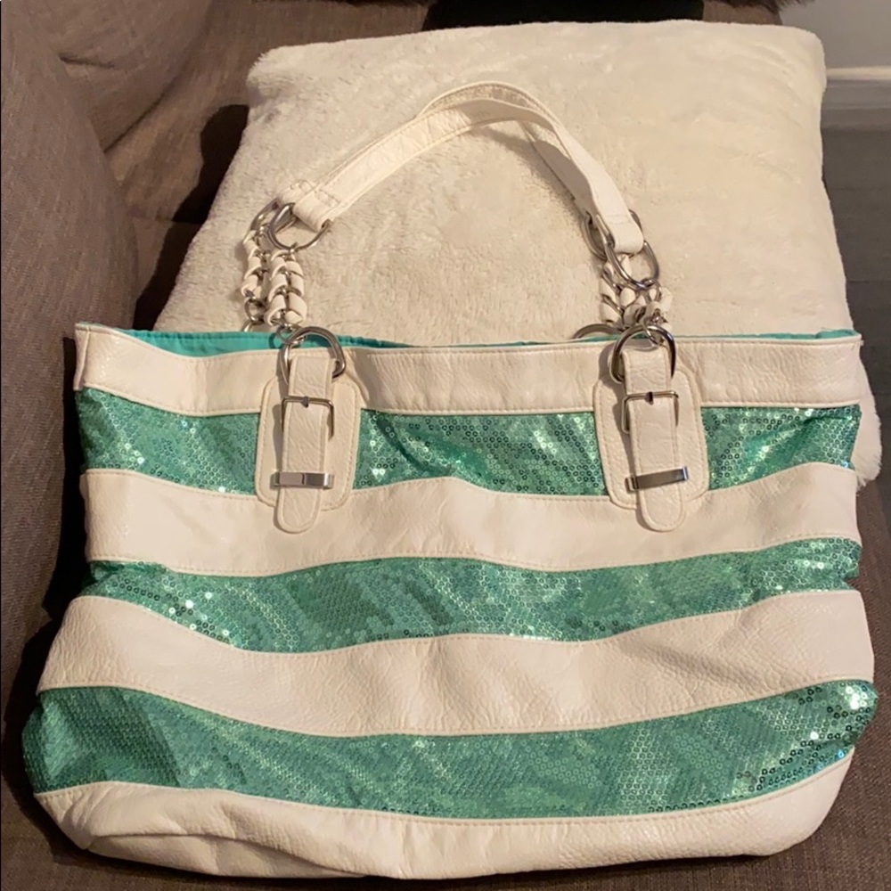 Large beach tote